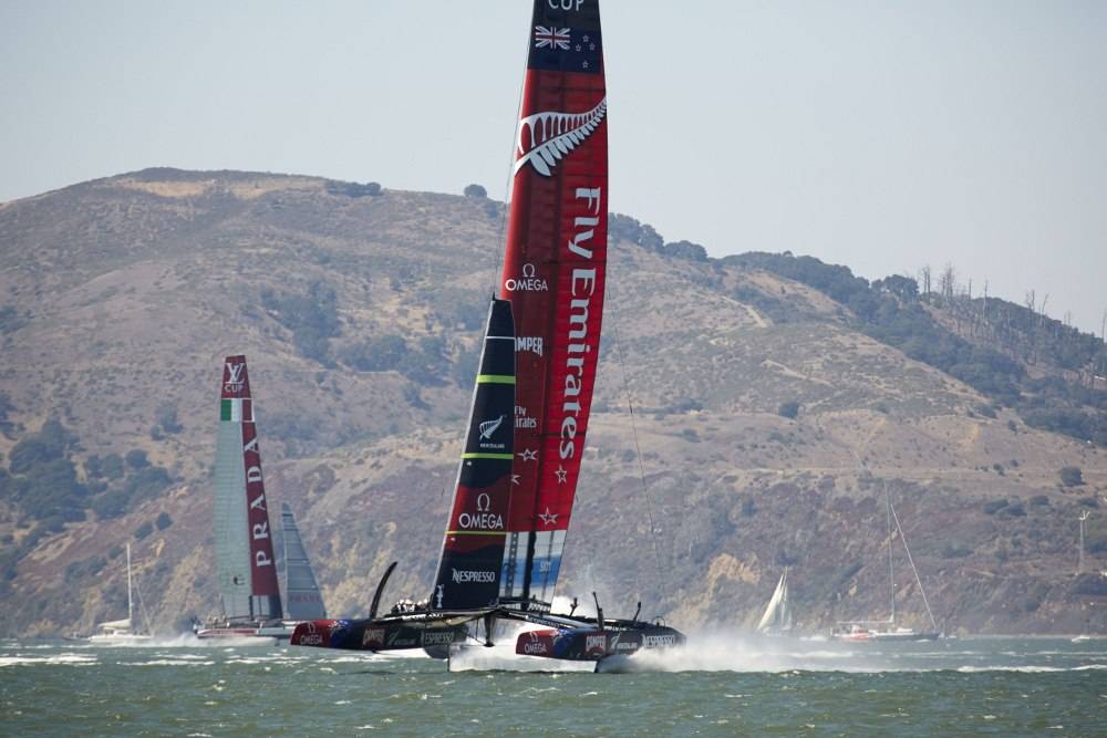 Louis Vuitton Cup 2013 and America's Cup - from