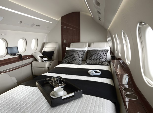 The Falcon 2000s Offers Full-Size Jet Experience For Jet-Setters