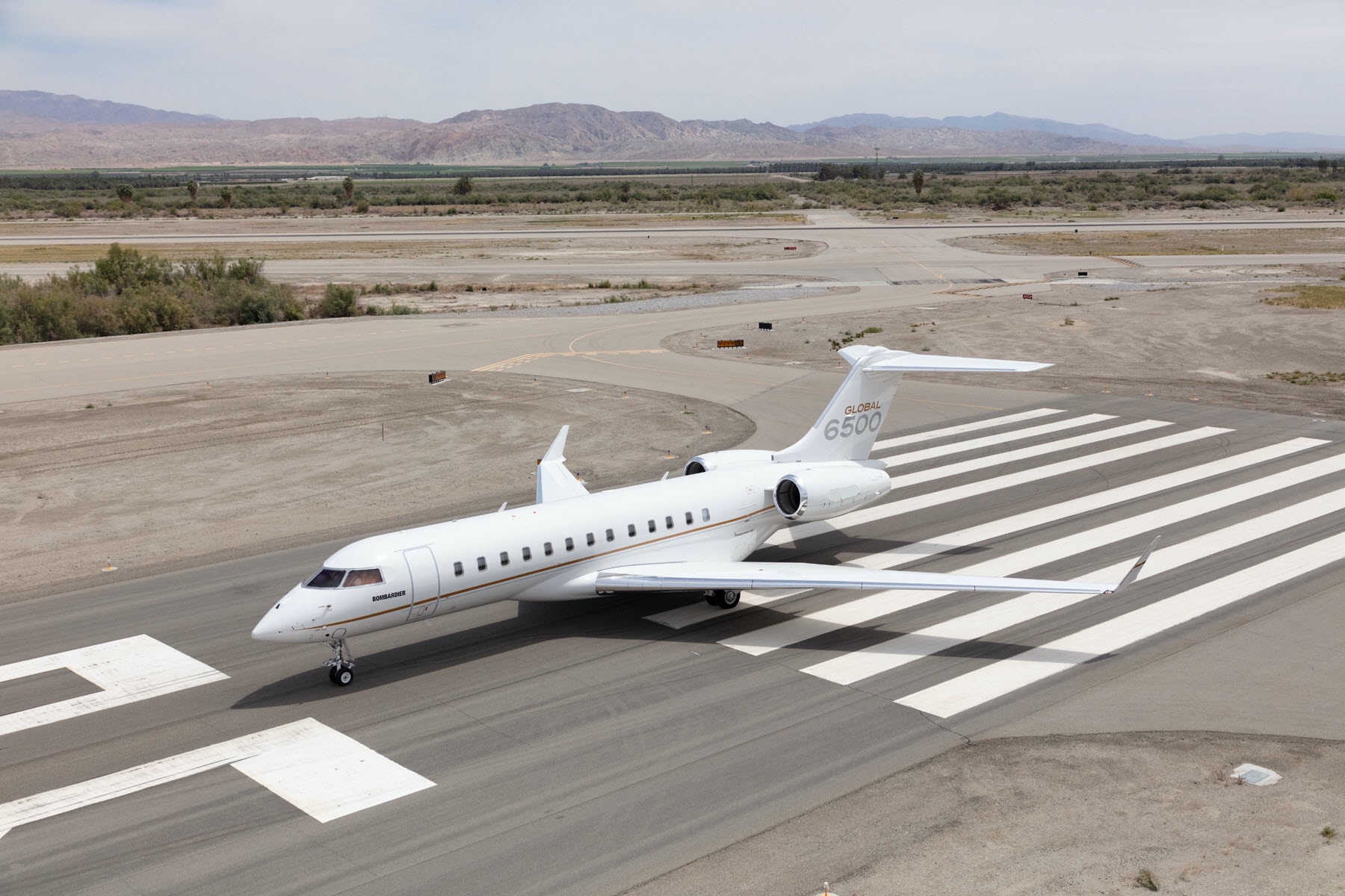 Bombardier's New Global 6500 Business Jet Is Powered By Rolls-Royce ...