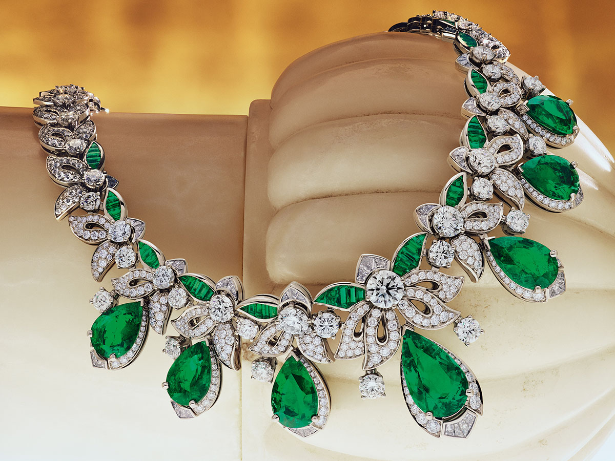 necklace high jewelry