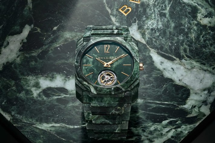 Louis Vuitton Tambour Twenty Archives - Luxury Watch Trends 2018 -  Baselworld SIHH Watch News